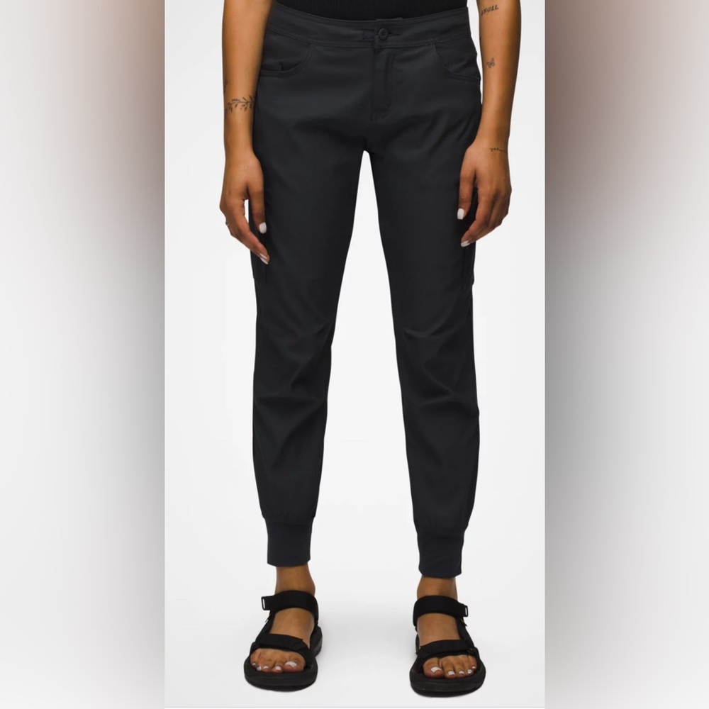 PrAna Halle Jogger II- size 4 - 'Coal' Color